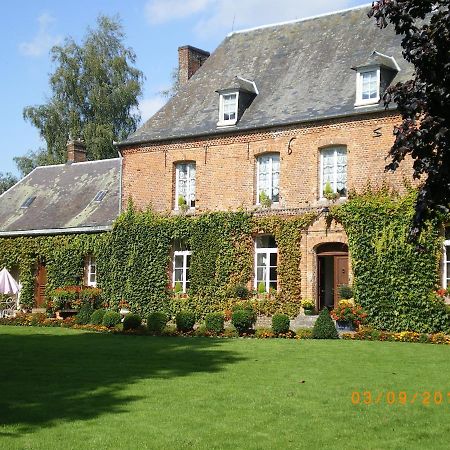 Neuville-CoppegueuleLe Chateau住宿加早餐旅馆 外观 照片